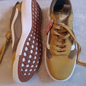 Vans UltraRange 6men/7.5 women